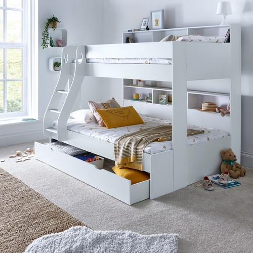Oliver white triple sleeper - white,